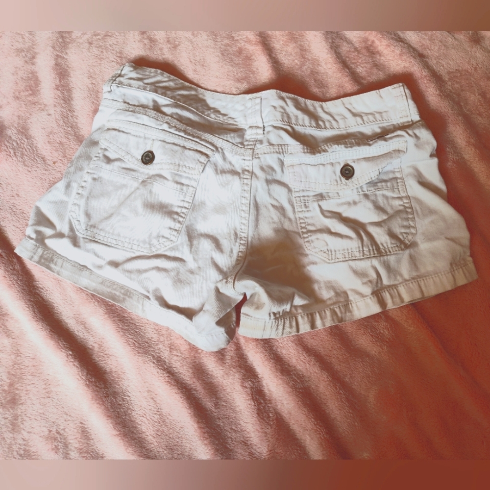 White, unionbay shorts, size 7